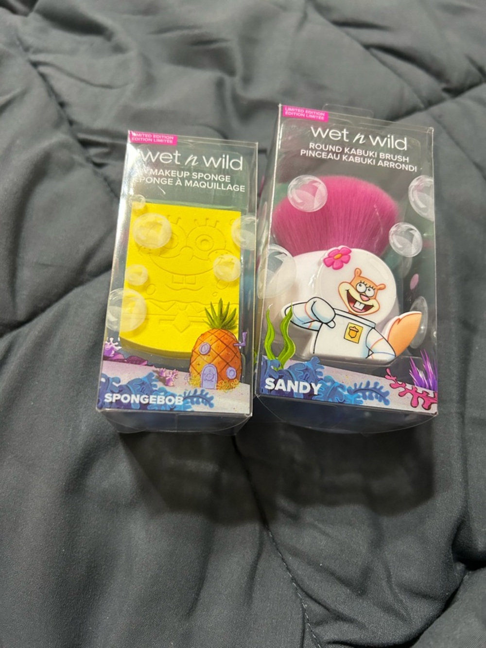 wet n wild SpongeBob Yellow Makeup Sponge & Sandy Pink Kabuki Brush
